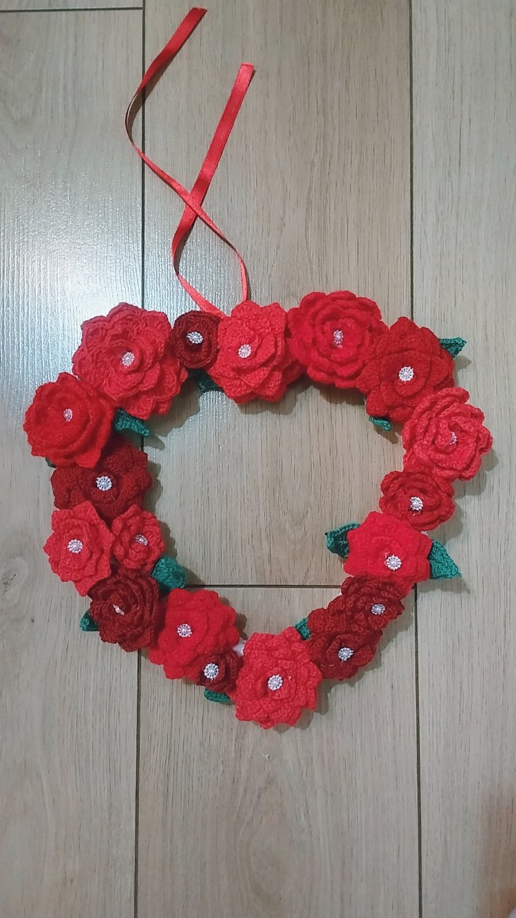 gül kapı süsü