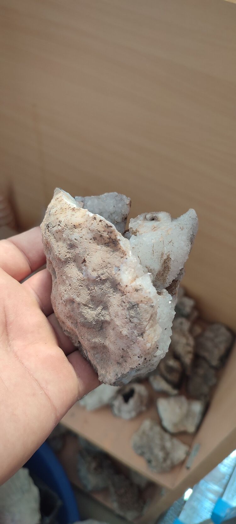 Kristal Kuvars Dekoratif Kütle 9*11cm
