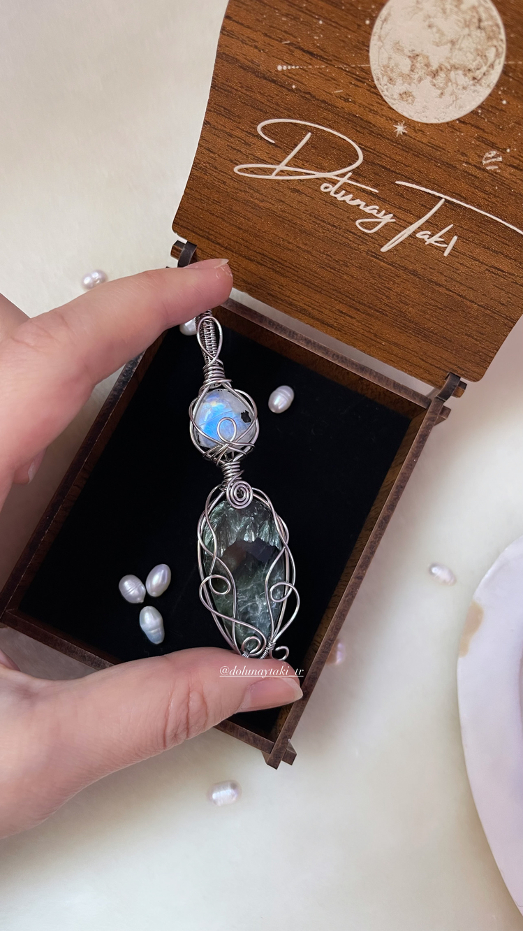 Aytaşlı Melek Kanadı Seraphinite Çelik Kolye (Ahşap Kutulu)