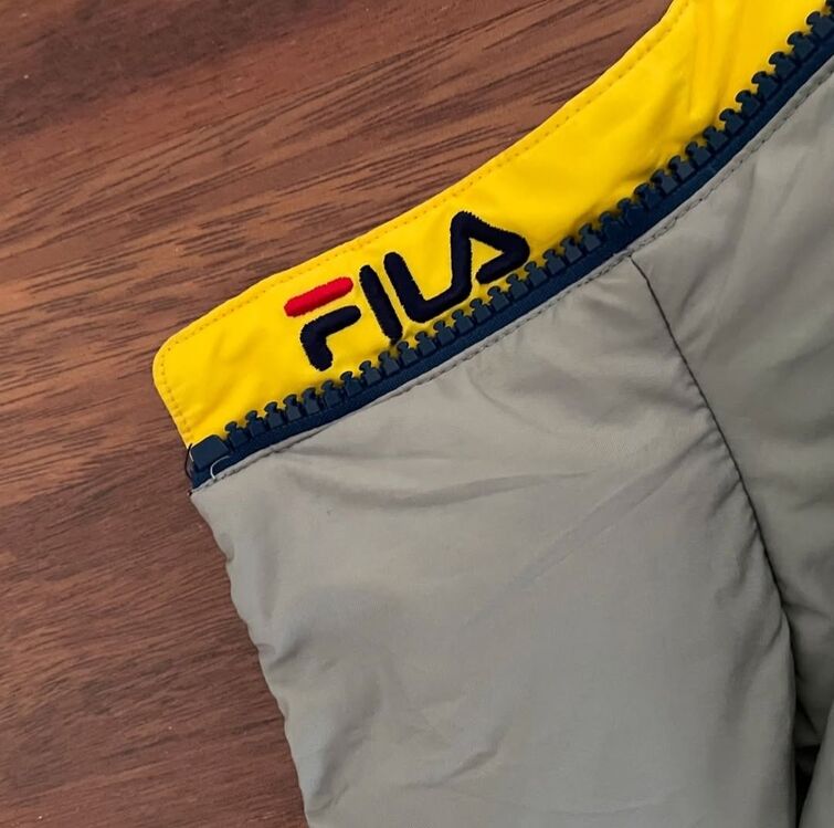 Fila vintage unisex 90s mont