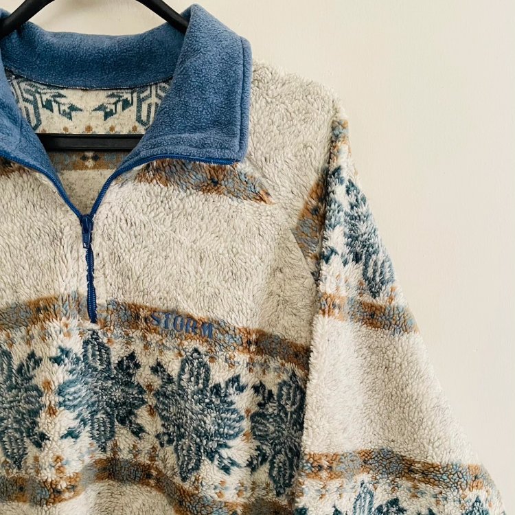 Storm vintage unisex 90s sweatshirt