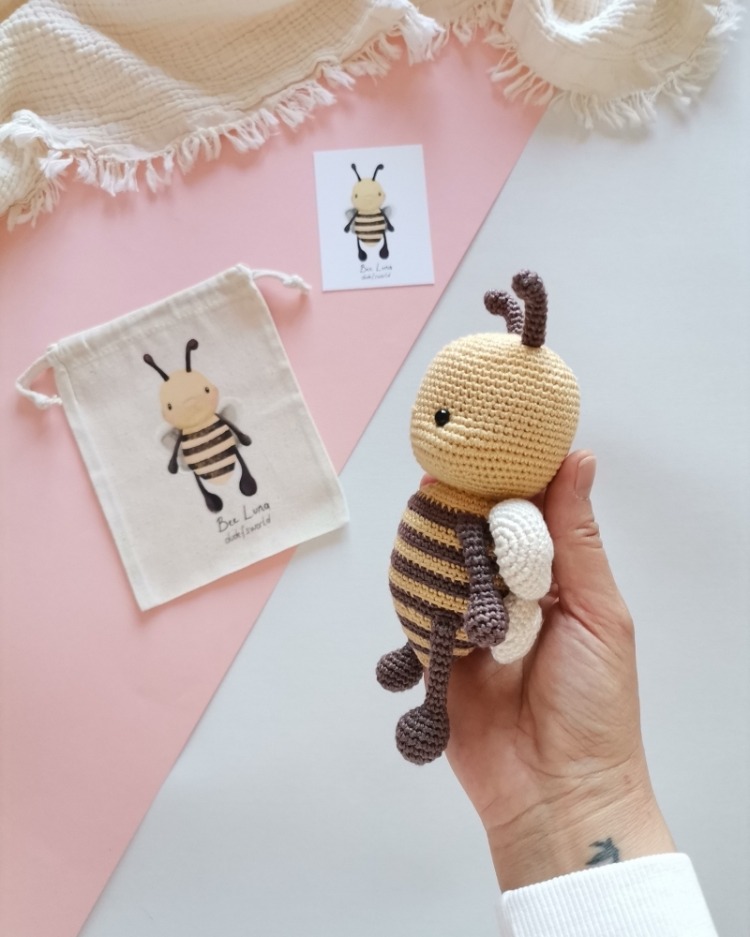 Amigurumi Arı Luna Oyuncak 