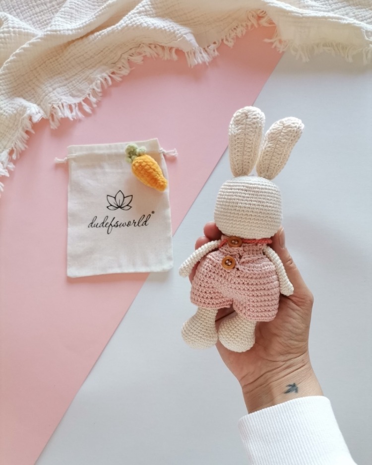 Amigurumi Tavşan Jojo Oyuncak