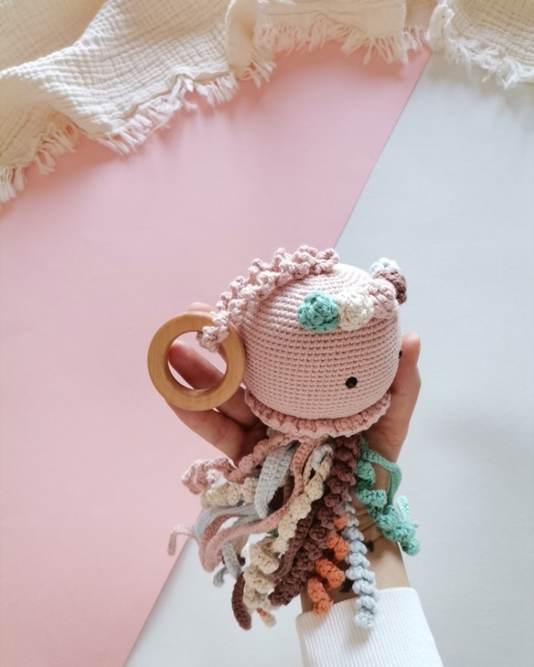 Amigurumi Denizanası Jill Oyuncak (Müzik Kutusuz)
