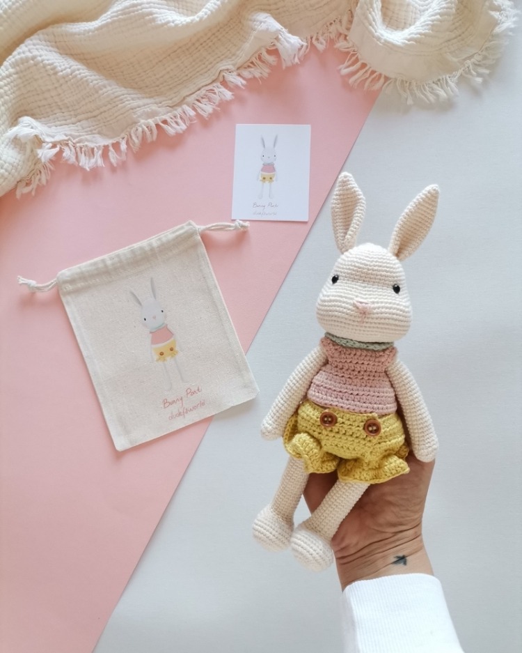 Amigurumi Tavşan Ponti Oyuncak 