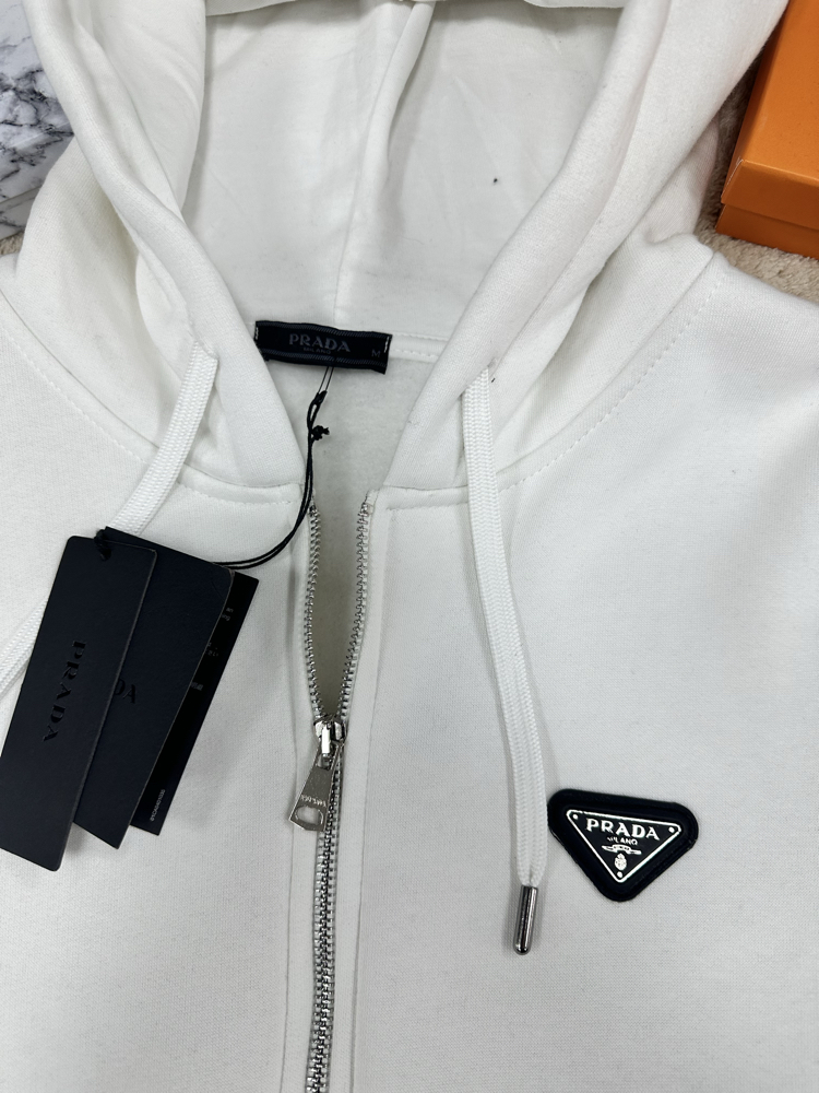 PRADA FULL FERMUAR