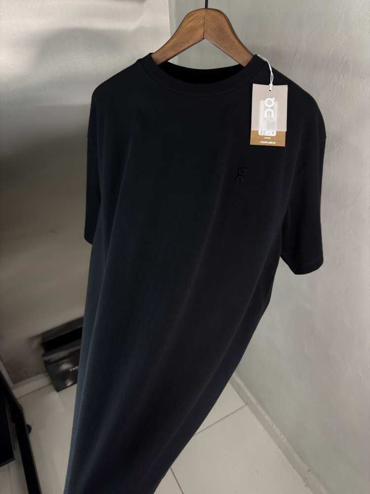 On Cloud Orjinal Etiketli T-Shirt Siyah (Sırt Detay)