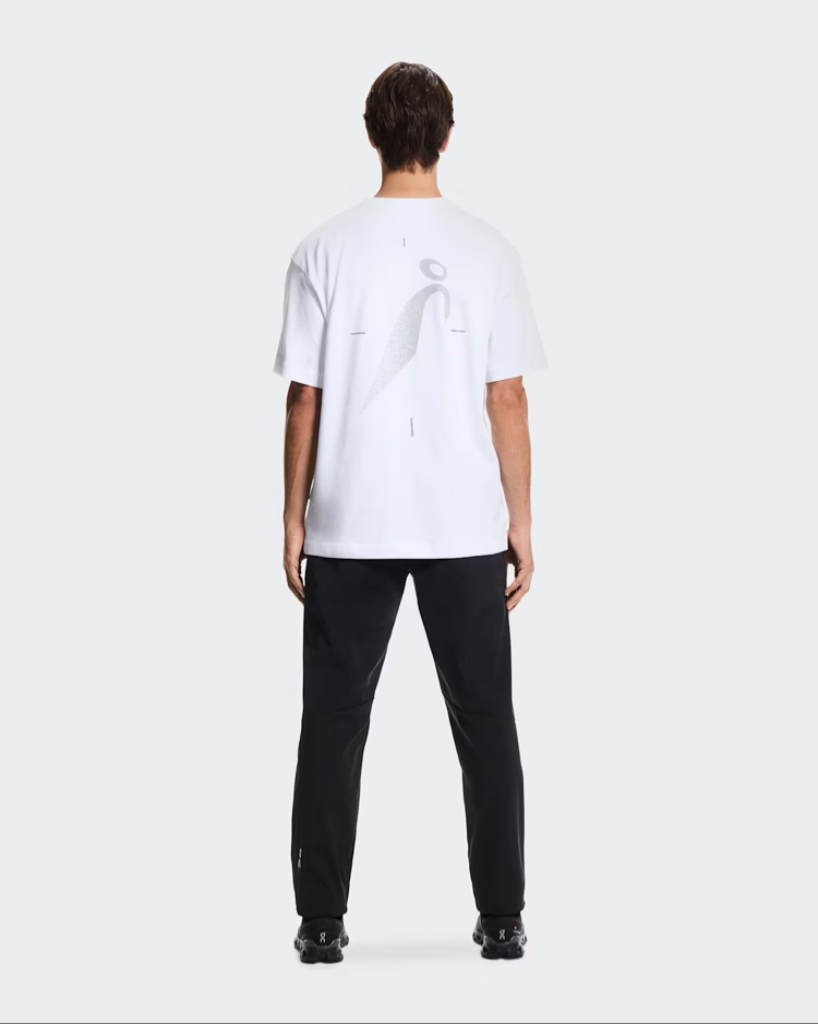 On Cloud Orjinal Etiketli T-Shirt Beyaz (Sırt Detay)