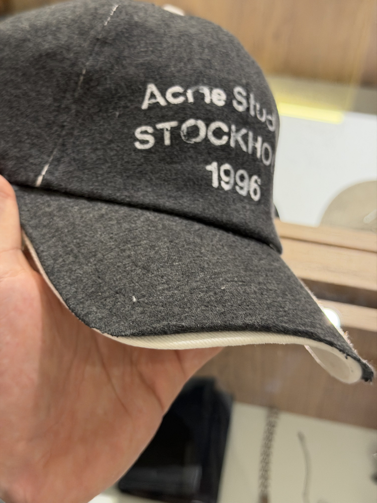 Acne Studios İthal Şapka 01