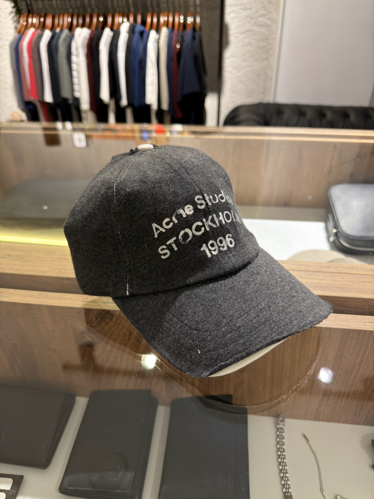 Acne Studios İthal Şapka 01