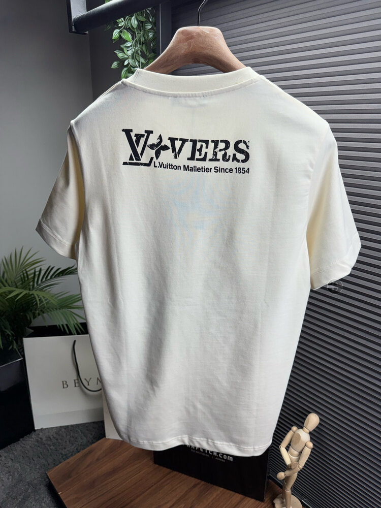 LV Orjinal Etiketli T-Shirt Beyaz (Sırt Detay)