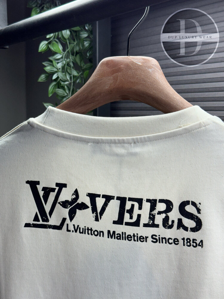 LV Orjinal Etiketli T-Shirt Beyaz (Sırt Detay)