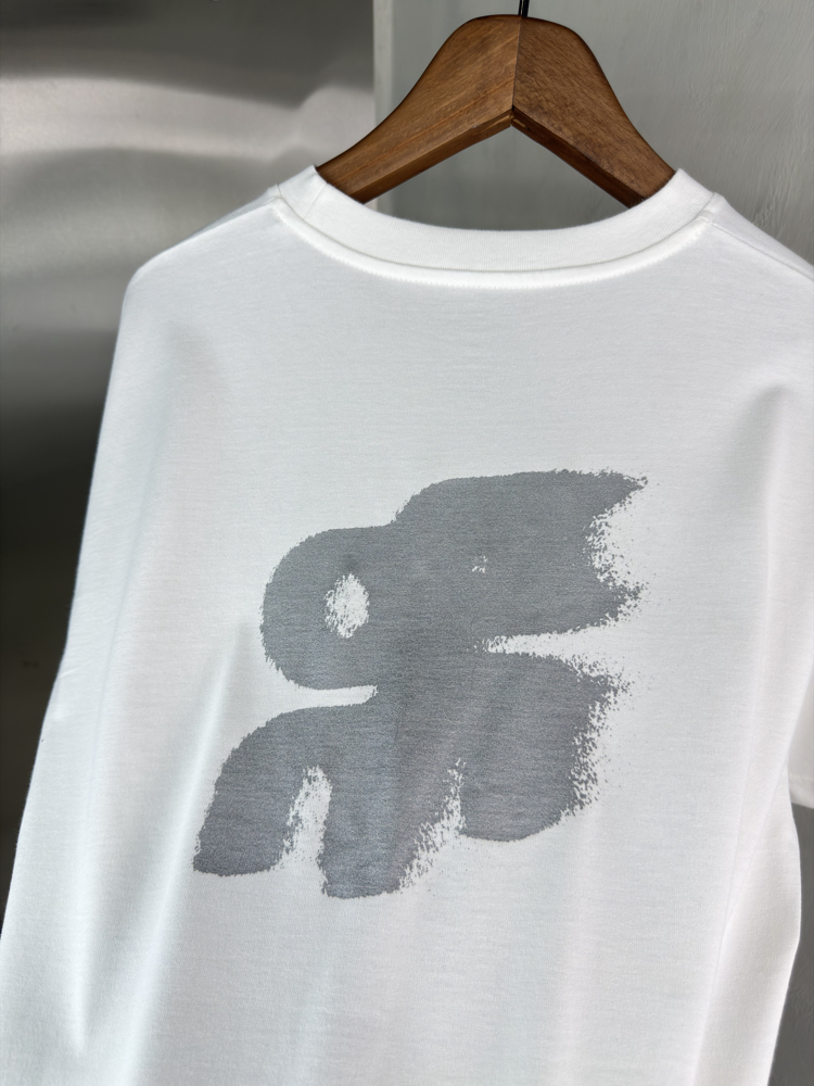 On Cloud Orjinal Etiketli T-Shirt Beyaz (Sırt Detay)