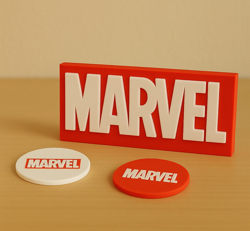 Marvel Temalı stand + 2 bardak altlığı