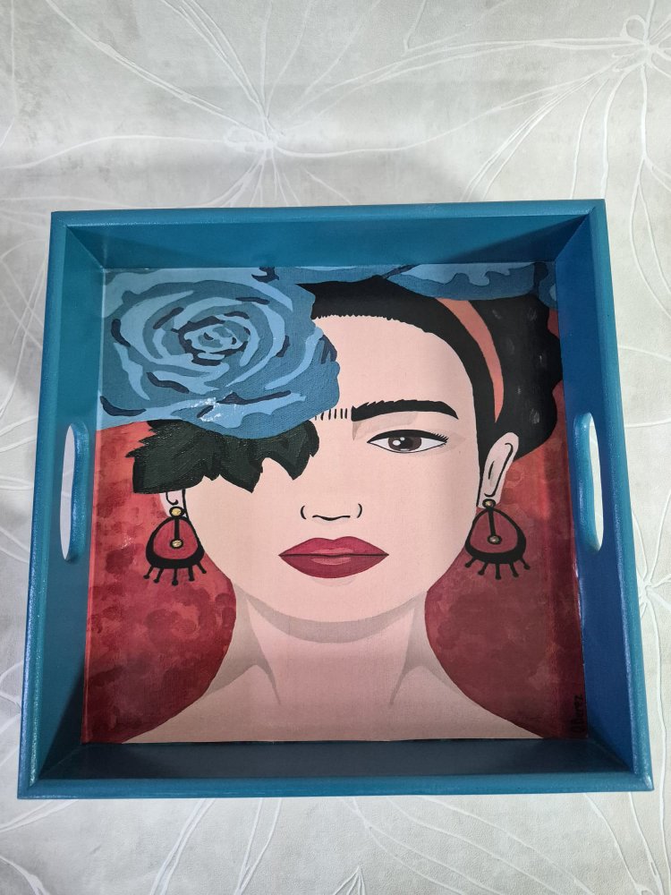 Frida Kare Tepsi 