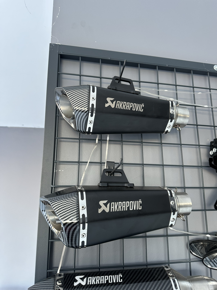 PERFORMANS EGZOZ AKRAPOVIC SUSTURUCULU