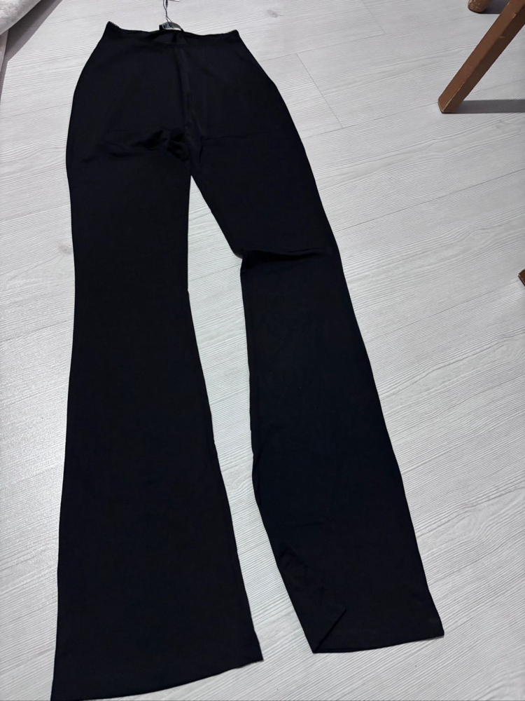 Zara tayt