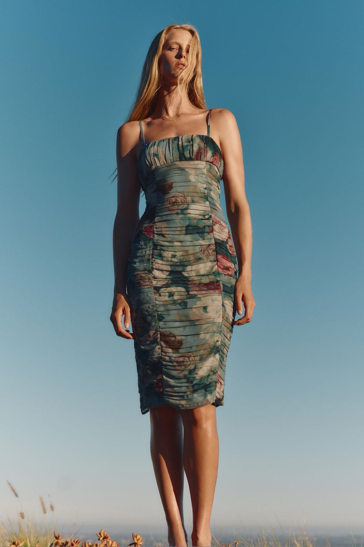 Zara Elbise