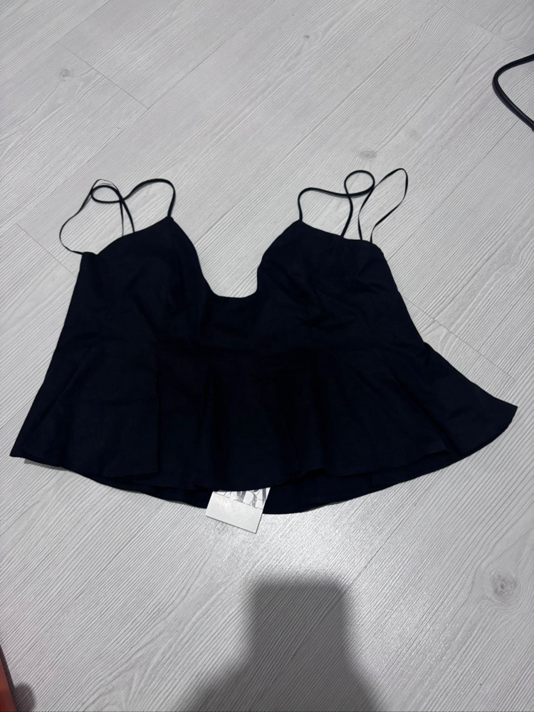 Zara siyah askılı peplum bluz