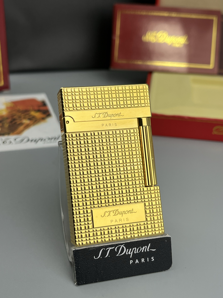 Dupont Gold Paris