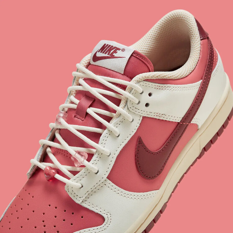 Nike Dunk Low “Valentine’s Day”