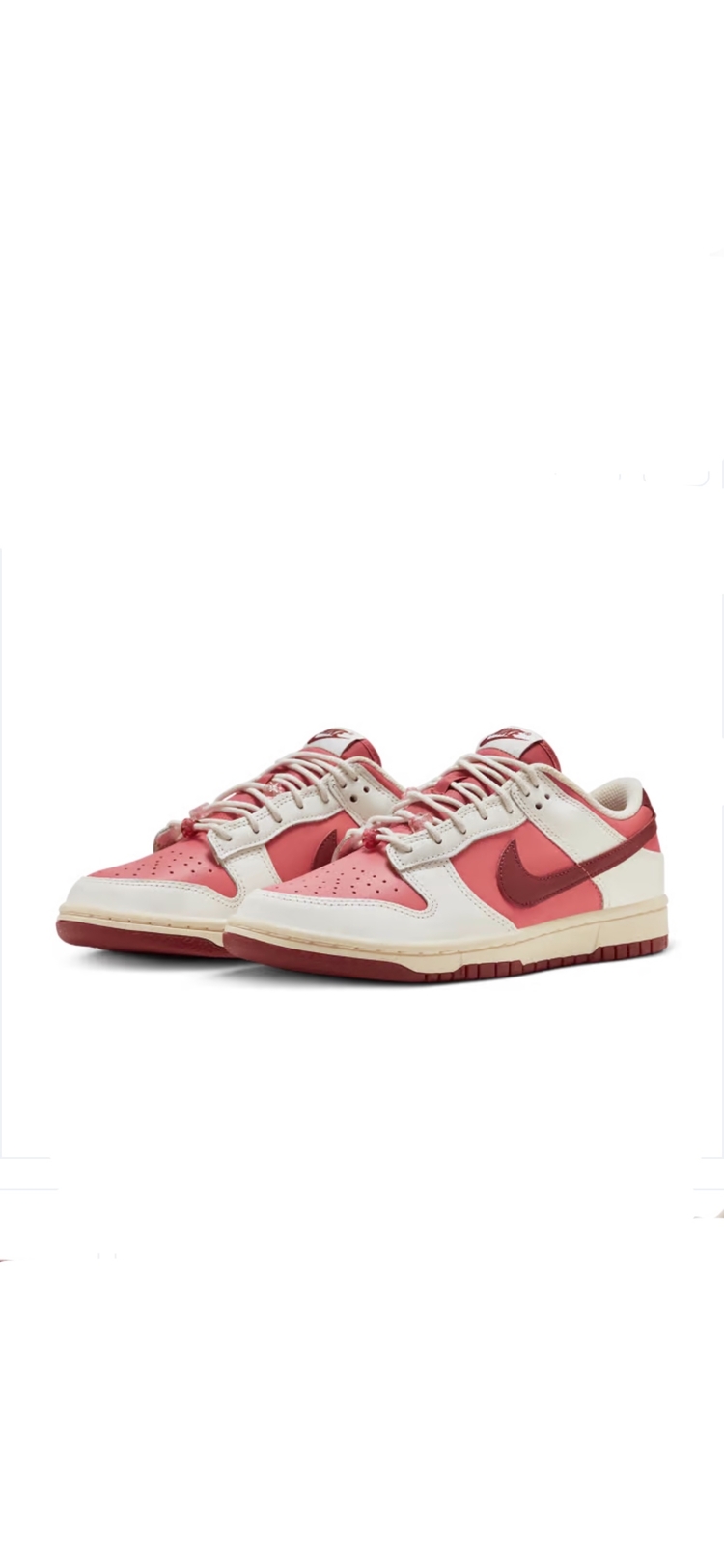 Nike Dunk Low “Valentine’s Day”