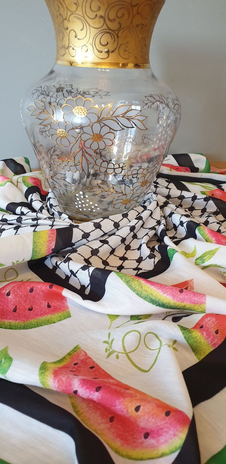 Yüreklerin Eşarbı Jehad: Anne (yetiskin), 95 cm
