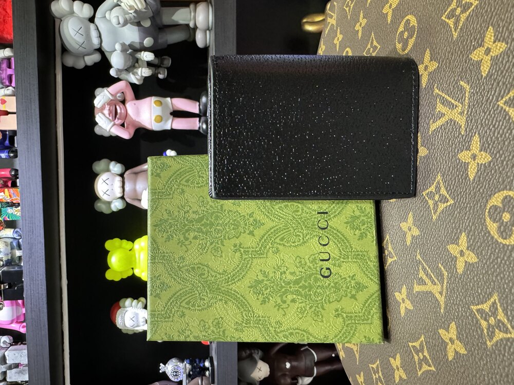 Gucci cüzdan