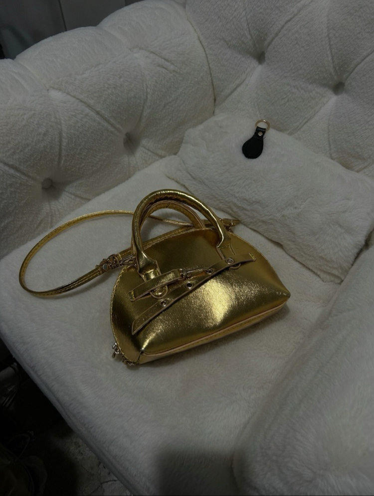 LÜKS GOLD OVAL MİNİ EL ÇANTASI 