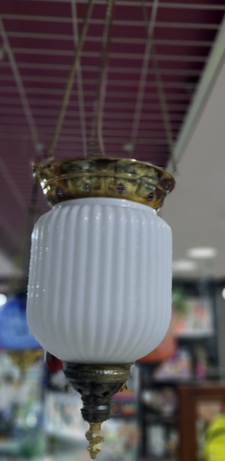 A032100 Sarı Pirinç Cam Avize Çap 15cm Yükseklik 65cm Sarkıtmalı 1 Adet
