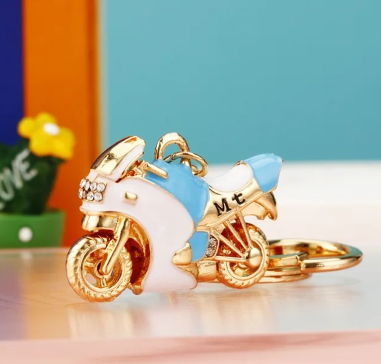 NO19NM8O Metal Taşlı Yarış Motosiklet Gold Renk Araba Anahtarlık Renkli Rhinestone 1 Adet