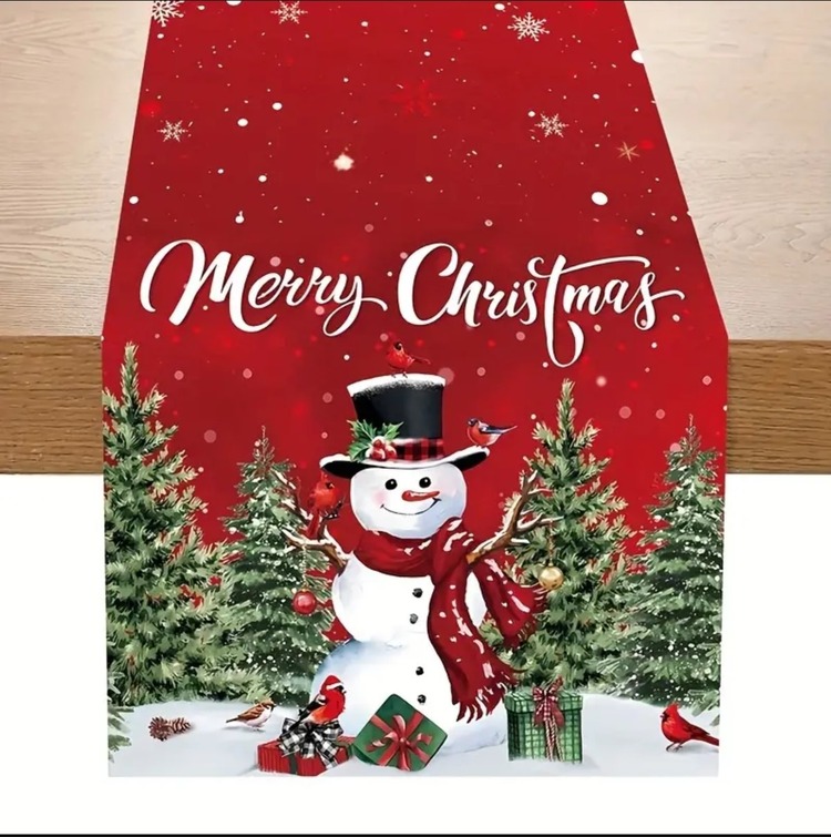 BT239574 Noel Ağaç Kar Adam Desenli Masa Örtü Runner 180x35cm Polyester 1 Adet