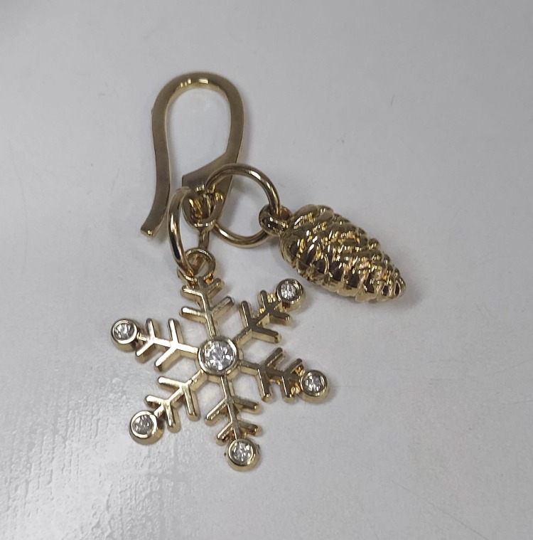 A164516112025 Vakko kar tanesi anahtarlık 8 cm 1 ADET
