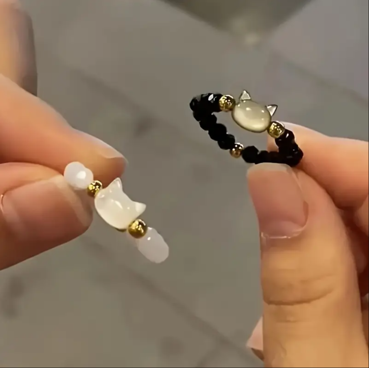 DW2993456 Yüzük Çifti Set Moda Siyah ve Beyaz Kedi Boncuklu Yüzük Seti 