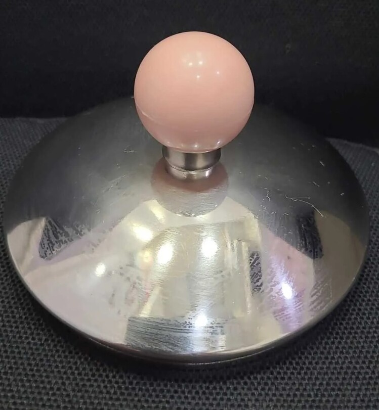 C388364 Çaydanlık Demlik İçin Pembe Plastik Tutmaçlı Metal Gümüş Renk 1 Adet 10cm Kapak