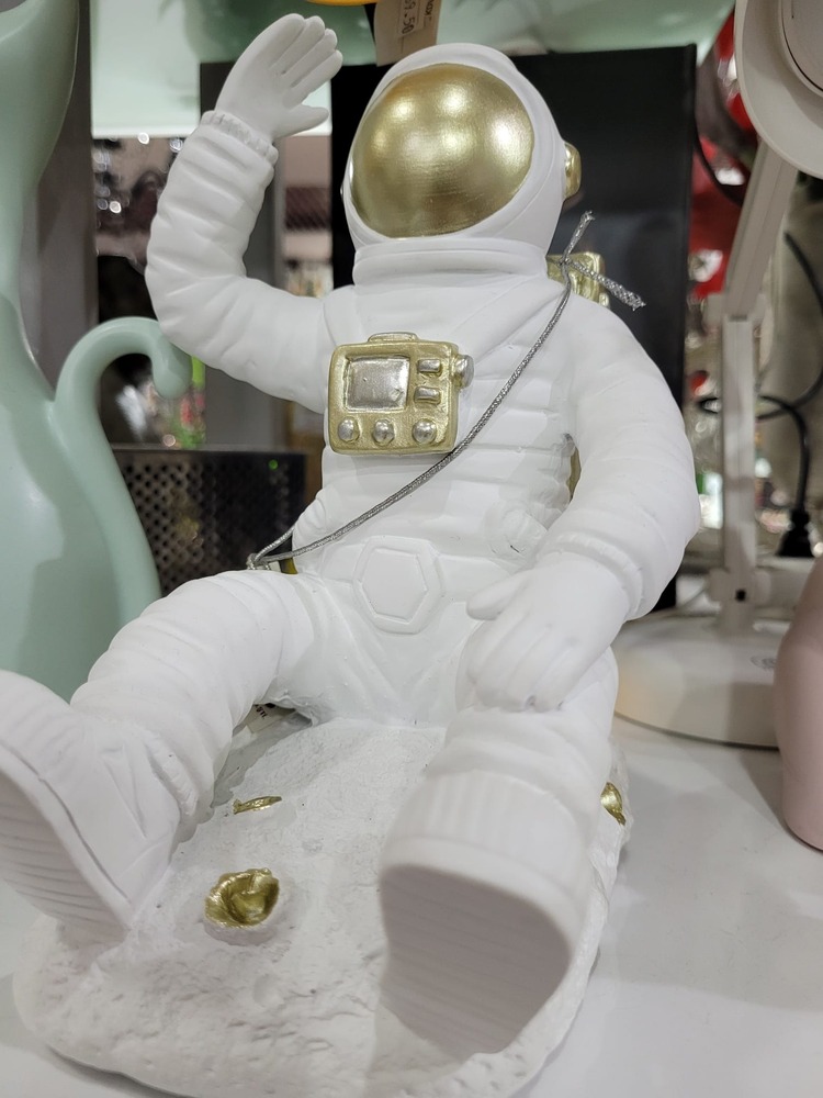 A071695338 İskandinav İnsan Astronot Minyatür Figür Reçine Zanaat 1 Adet