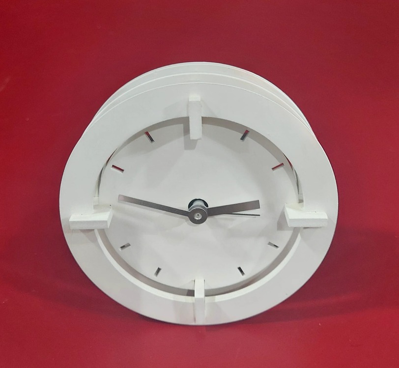  GP-0580 Giftpoint Ahşap Masa Üstü Saat Dekoratif Ev Dekorasyon 1 Adet