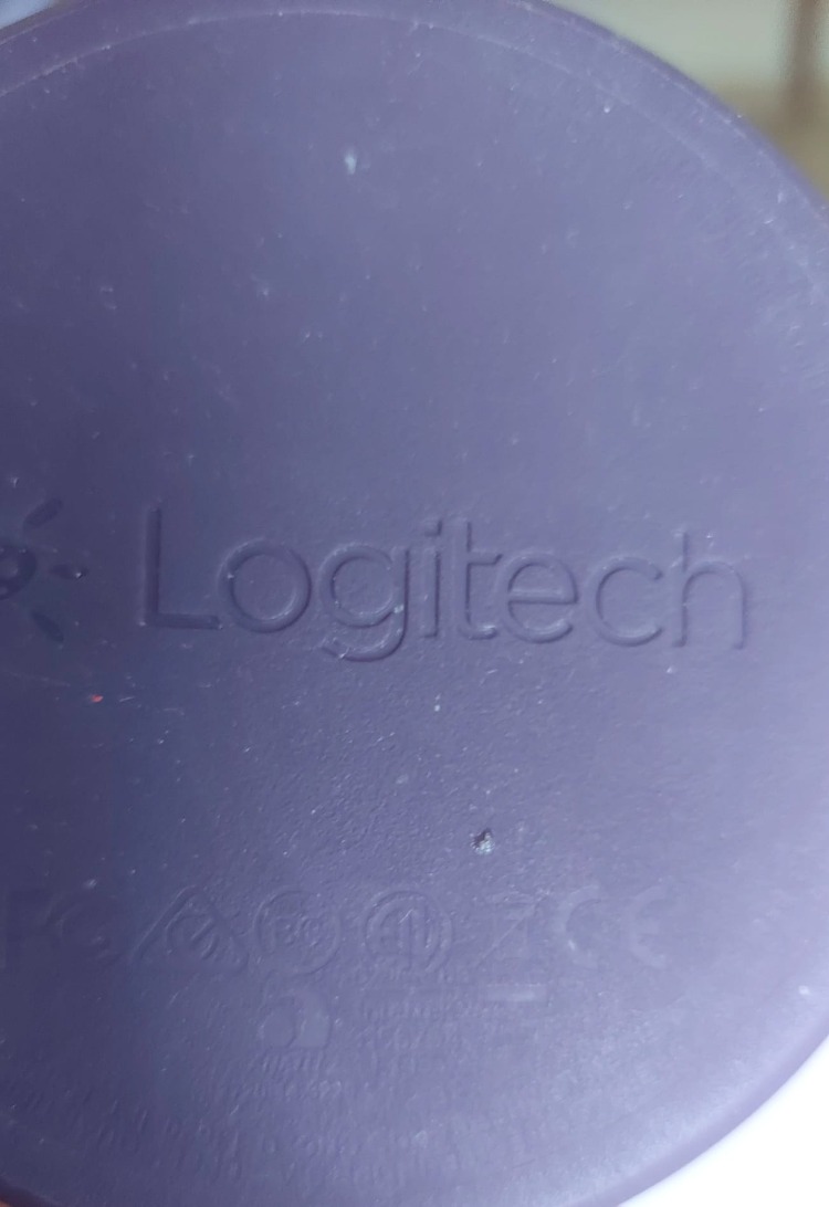 984-00036673895 LOGITECH X100 BLUETOOTH MOBILE SPEAKER (RED)