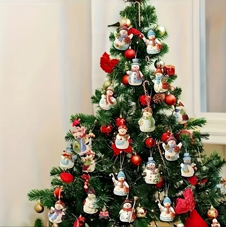 AU211036 Noel Kardan Adam Ahşap Asılı Ağaç Süs Set Vintage Masal Temalı 18 Parça
