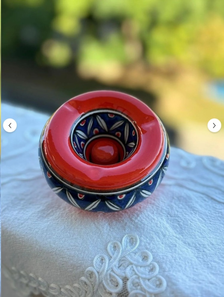 A965015868 El Yapımı Seramik Kapaklı Küllük Çap 10 cm Yükseklik 6 cm