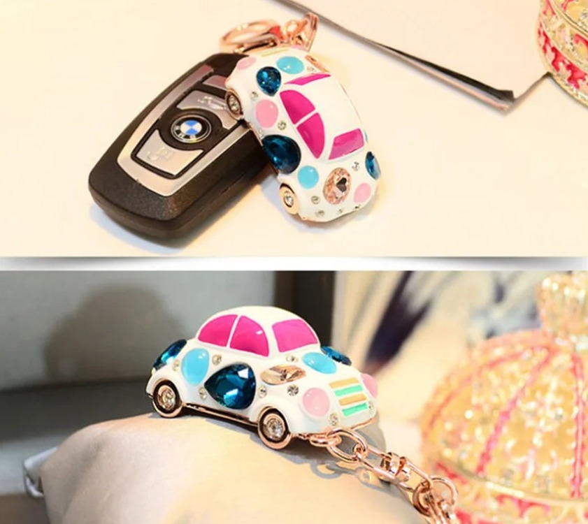 NO24NM8O Metal Taşlı Retro Motosiklet Gold Renk Araba Anahtarlık Renkli Rhinestone 1 Adet