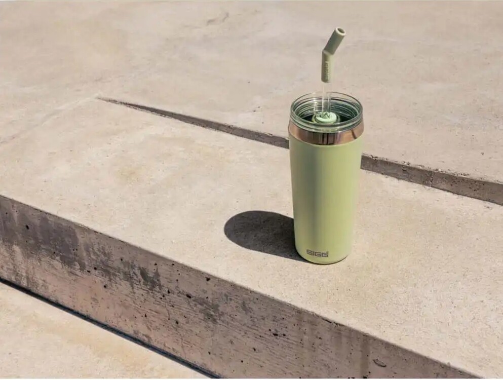 SIGG 6015.70 Sigg Helia Milky Green 0,6lt Çelik Termos Yeşil Switzerland Matara 1 Adet