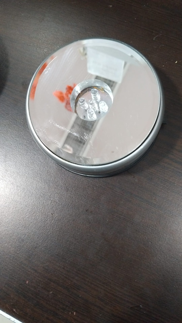 161514032026  LED Işıklı Ayna Üstü Teşhir Standı Ev Dekorasyon 1 adet 9cm
