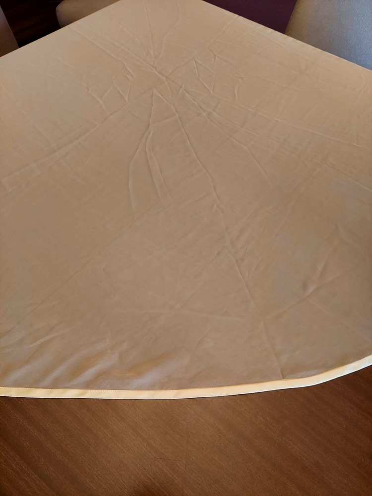 A714160 Şifon Kumaş Yuvarlak Örtü Somon Renk 145cm Çap Yuvarlak Ev Tekstil 1 Adet