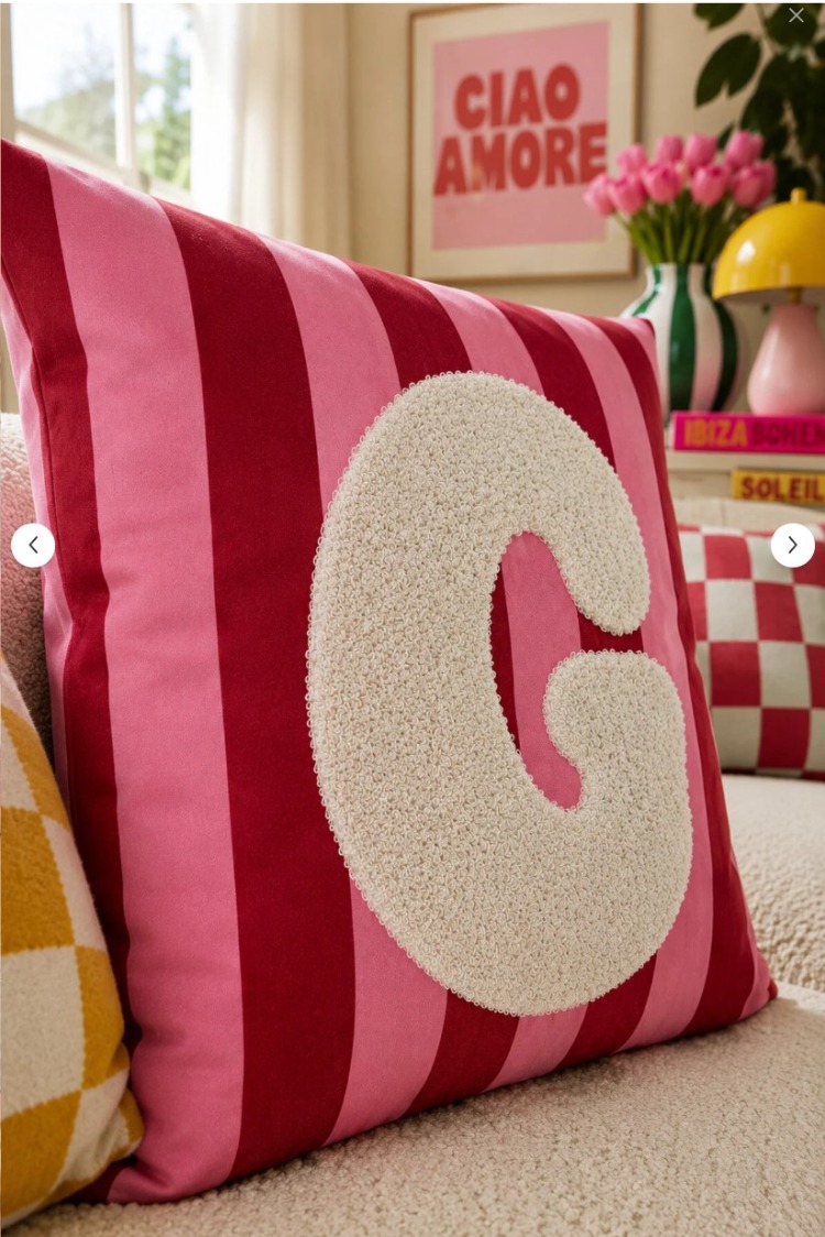 APNK001 Punch Nakışlı Kırlent Kılıfı - 43*43 Cm - Pembe G Harfi Ev Mobilya Dekorasyon
