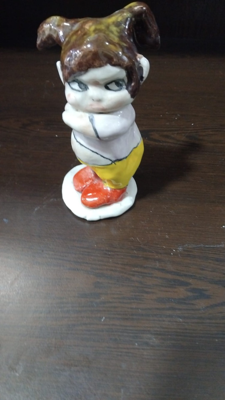 B130307032026 el yapım seramik biblo 6x14CM 1 adet