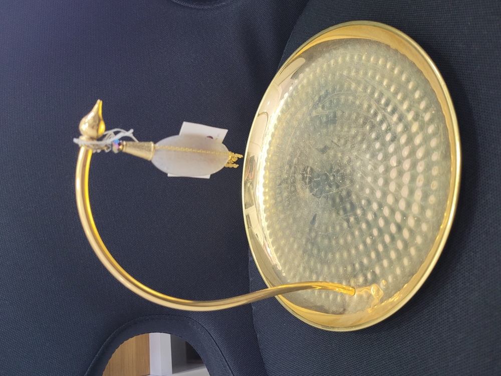 290420251615 23x23x25cm Gold Renk Metal Tepsi