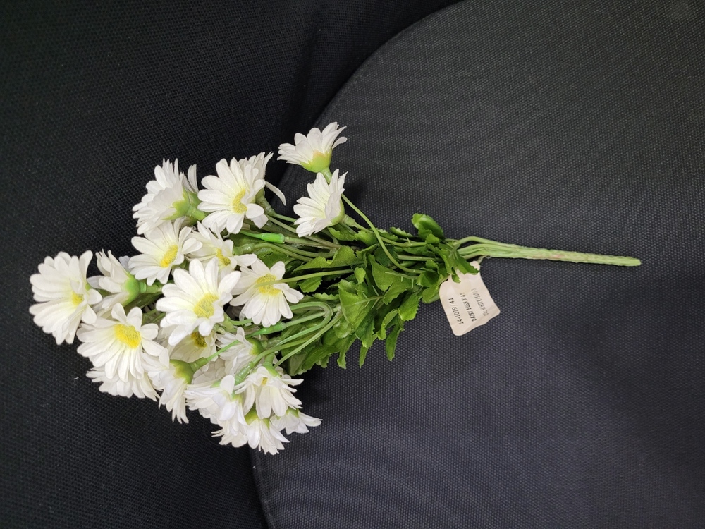 14-107941 Daisy Bush White Beyaz Yapay Çiçek 30cm Yeşil Yapraklı 1 Adet
