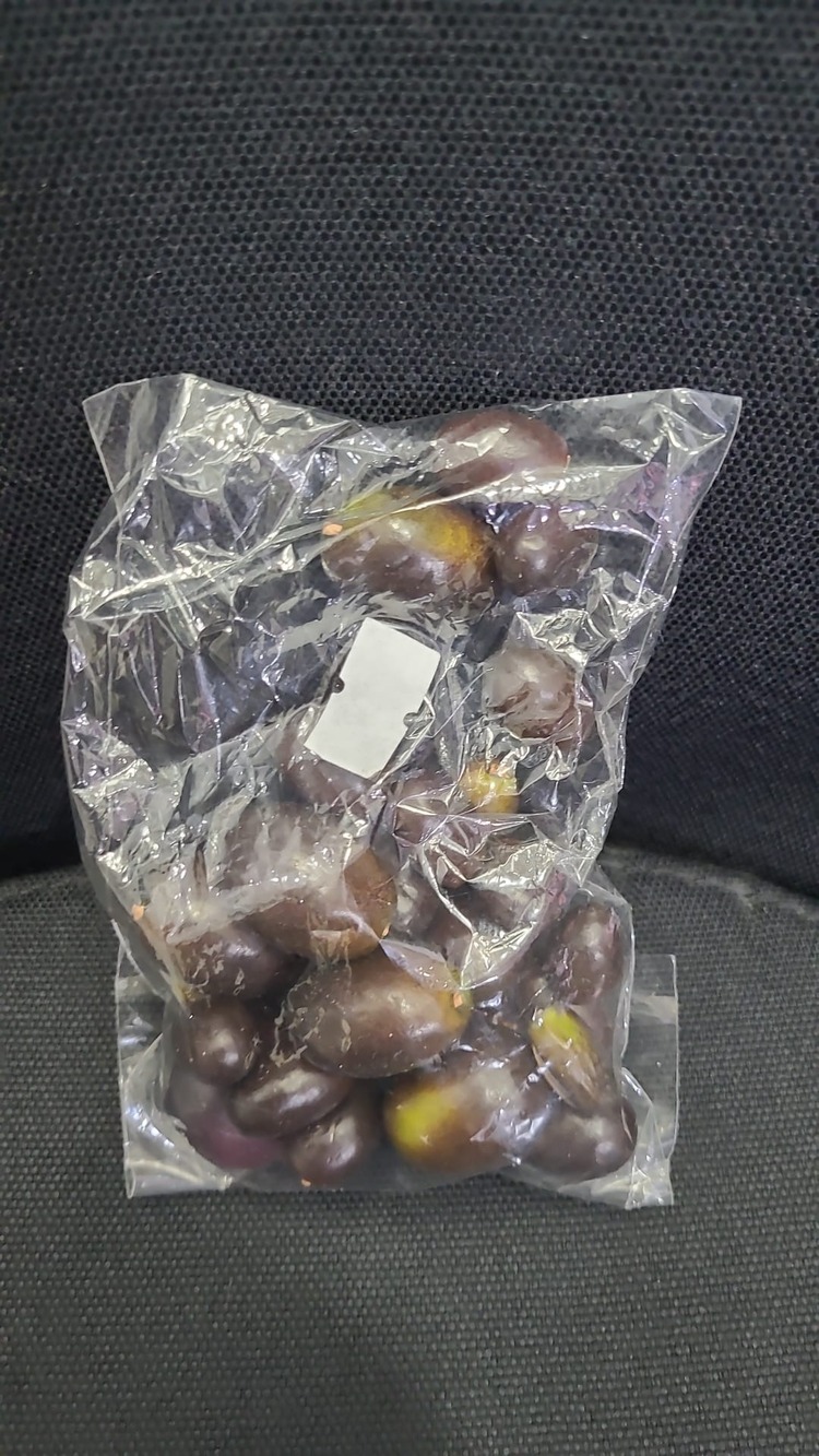 A9f63f9 Kış Gözdesi Atıştırmalık Dekoratif Hediyelik Süsleme Yapay Zeytin 1 Paket 13x9x4cm