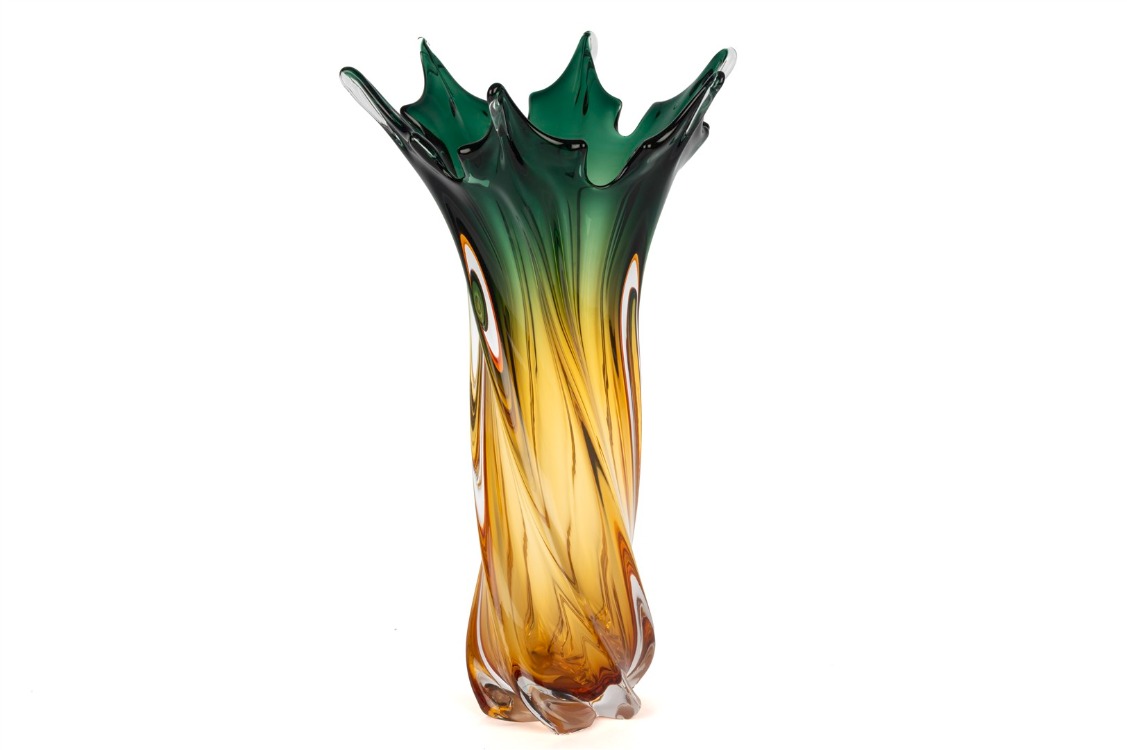 P400.130807 Amber Yeşil Kıvrımlı Vazo 26x43cm Dekorasyon > Dekoratif Ürün